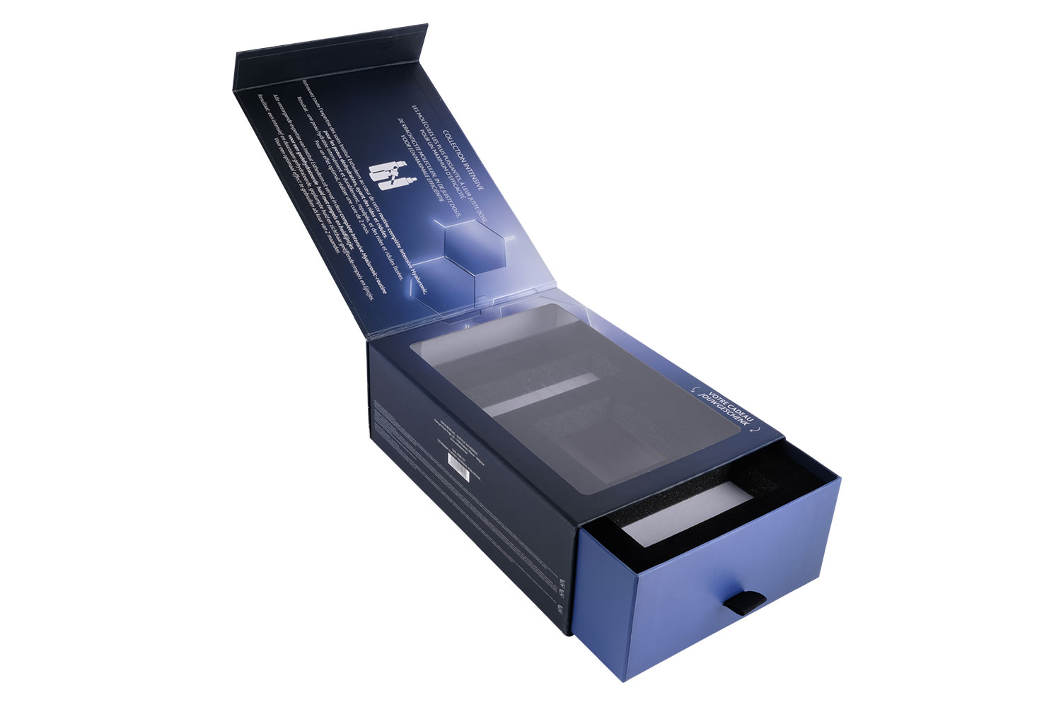 cekmeceli-taslamali-mukavva-kutu-3